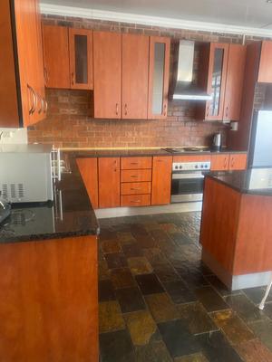 Apartment / Flat For Rent in Marshalltown, Johannesburg