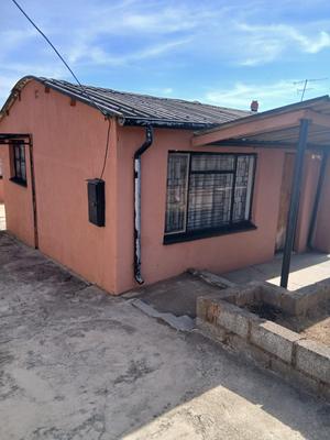 House For Sale in Dube, Soweto