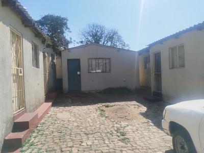 House For Sale in Olievenhoutbos, Olievenhoutbos