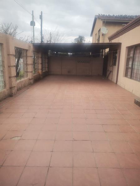 House For Sale in Actonville, Wattville