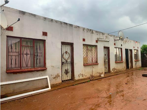 House For Sale in Rondebult, Germiston